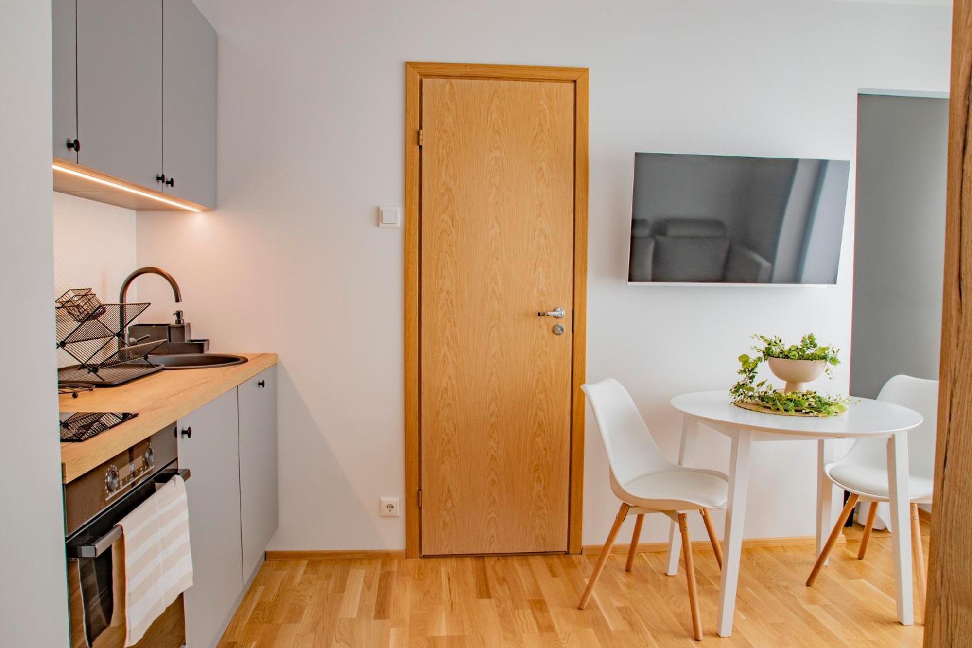 Express Premium Apartments - City Center Tartu Luaran gambar